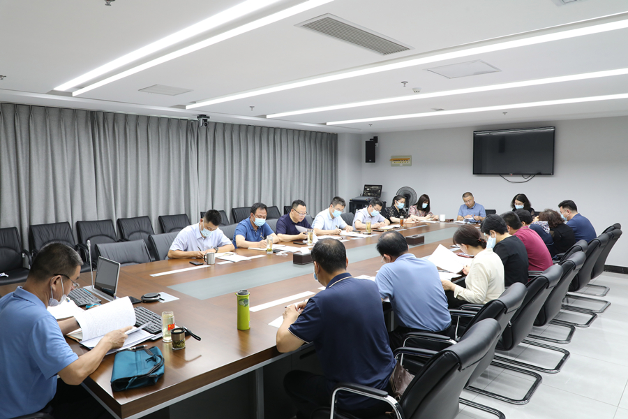 學(xué)習(xí)貫徹省第十二次黨代會精神：實業(yè)公司黨委理論學(xué)習(xí)中心組召開專題學(xué)習(xí)擴大會議